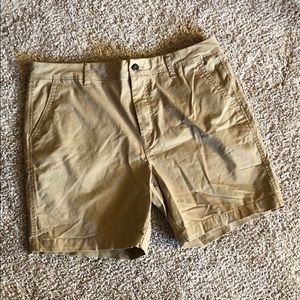 Aeropostale 5” Chino Short